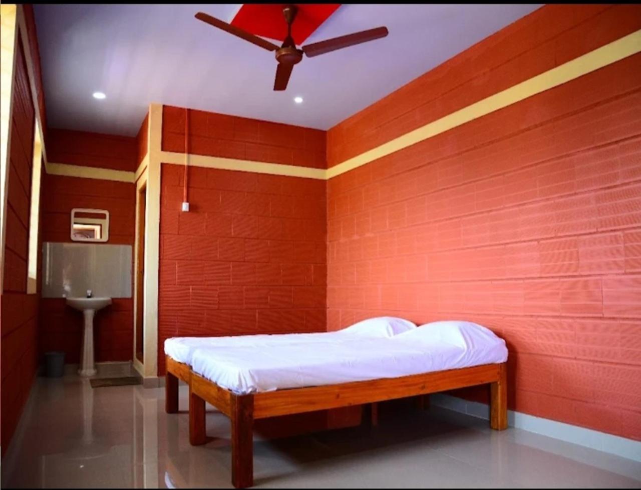 Prabhu Homestay Mavalli Exterior photo