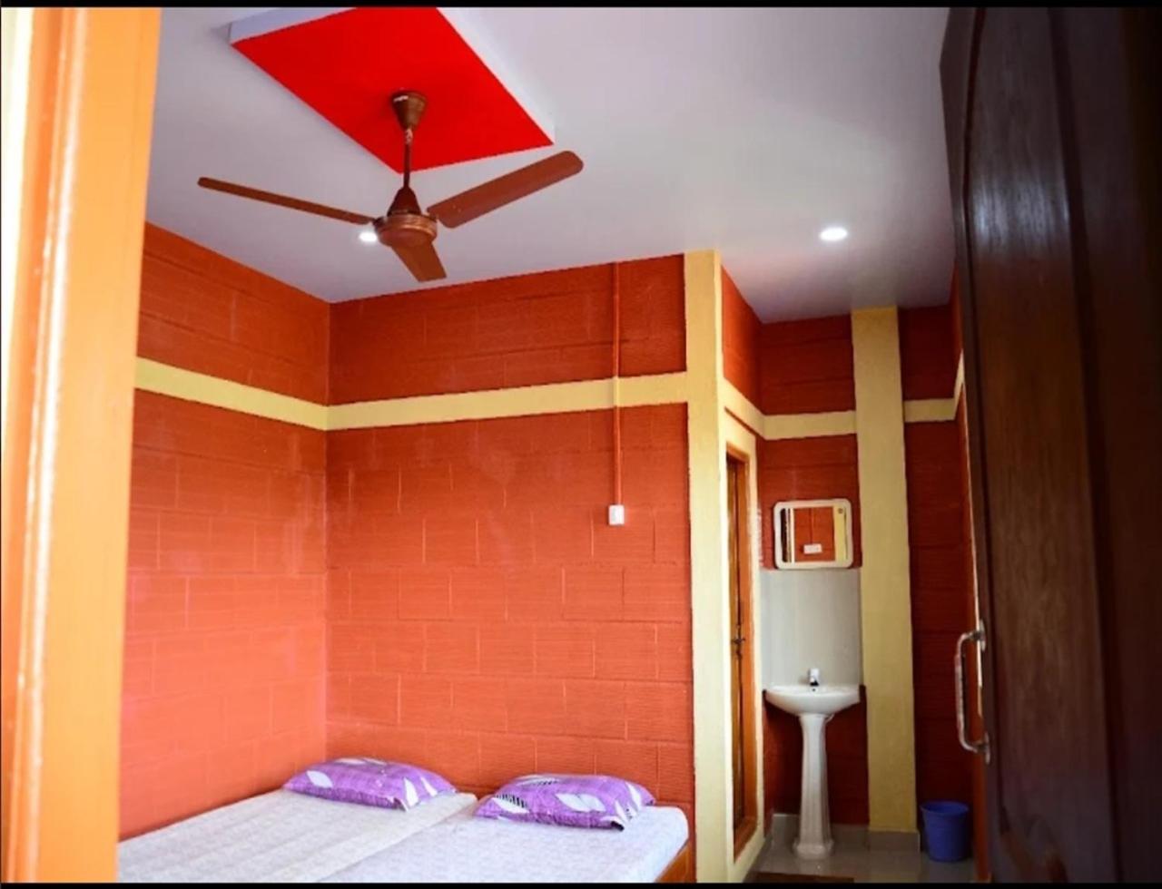 Prabhu Homestay Mavalli Exterior photo