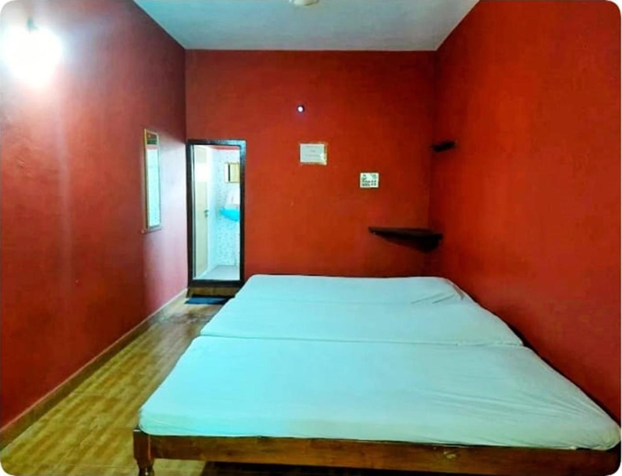 Prabhu Homestay Mavalli Exterior photo