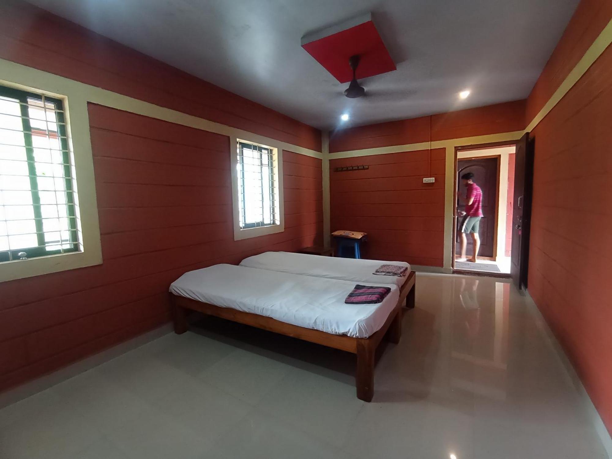 Prabhu Homestay Mavalli Exterior photo